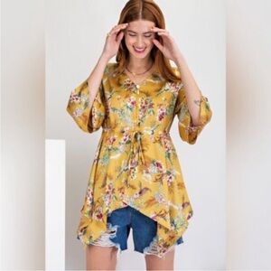 NWT Easel Mustard Yellow Floral Tunic Top – Drawstring Waist – Size M